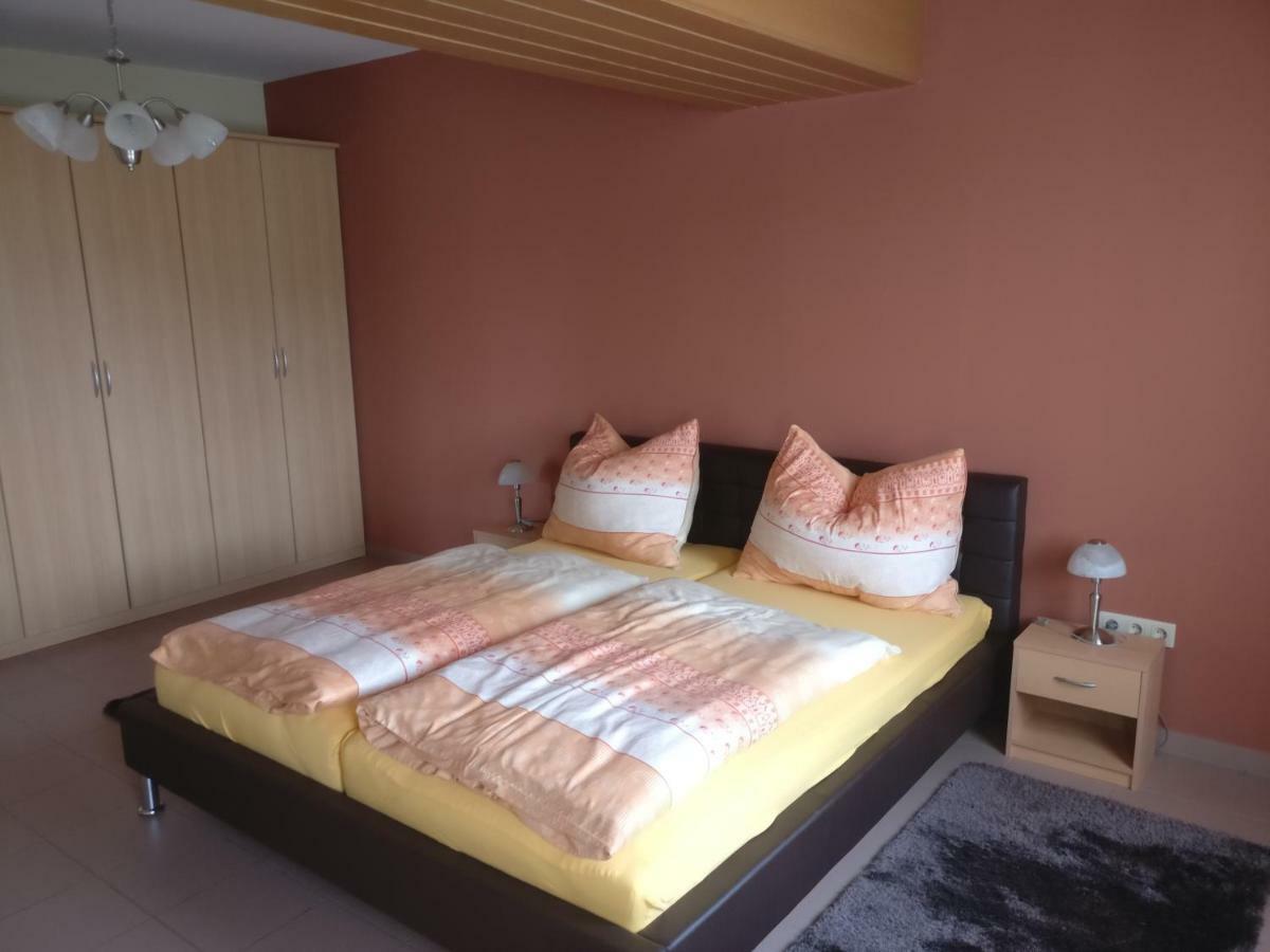 Ferienwohnung Strohmaier Kitzeck im Sausal Bagian luar foto